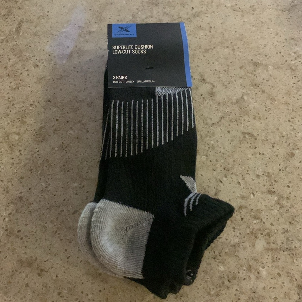 New Extreme Fit Lite Cushion Low-cut Socks (3 Pairs) - Picture 2 of 6